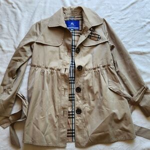 Like New! Burberry Tan Trench Coat with Signature Plaid Lining